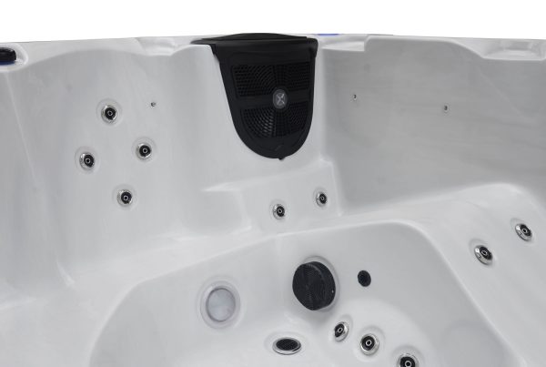 Gold Coast Spas SR810C Hot Tub